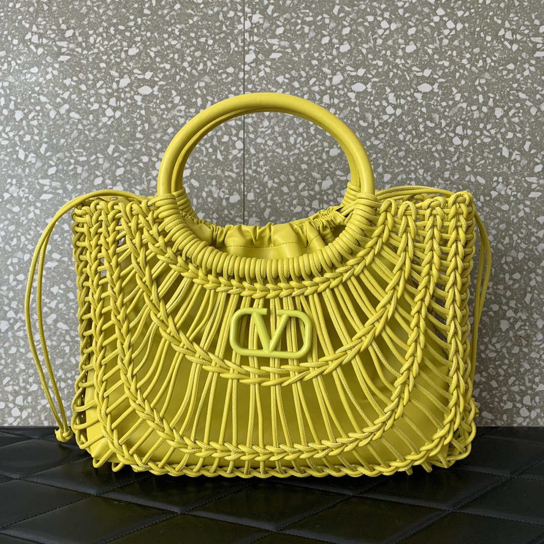 Valentino Garavani AllKnots Shopper Bag in Yellow Hand-woven Leather 